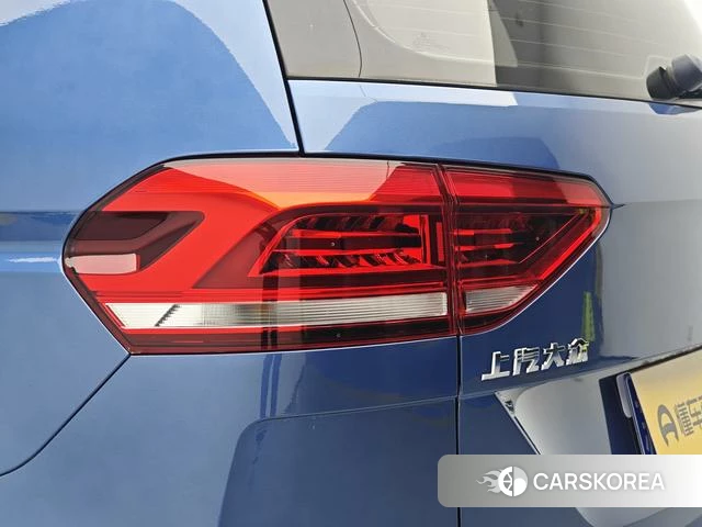 Volkswagen Touran L id 4221406 из Китая 13