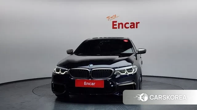 BMW 5 Series (G30) id 3531297 из Кореи 13