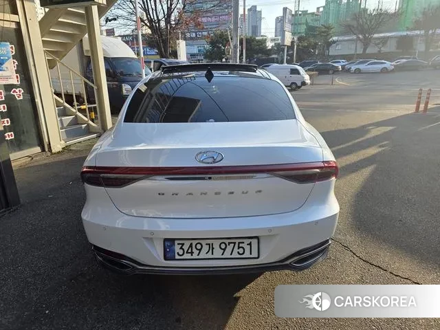 Hyundai The New Grandeur IG Hybrid id 3473158 из Кореи 13