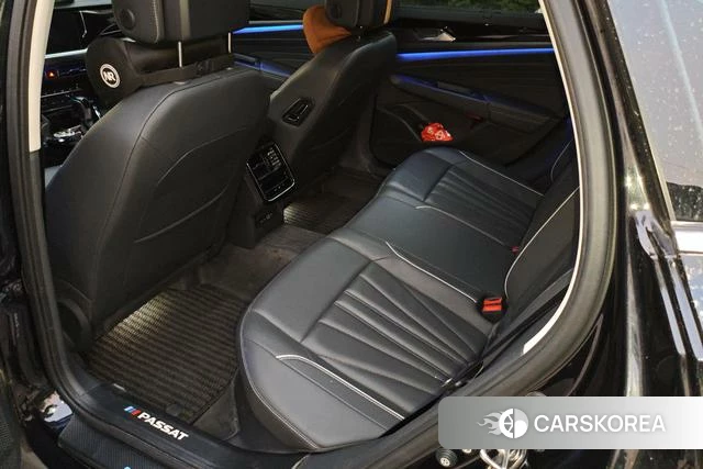 Volkswagen Passat id 4255919 из Китая 10
