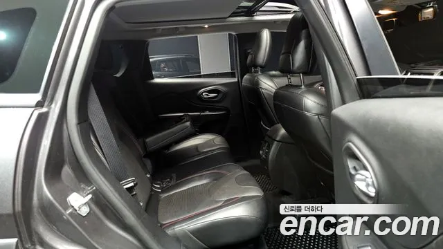 Jeep Cherokee (KL) id 2608497 из Кореи 13