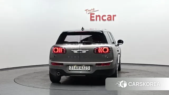 Mini Cooper D Clubman id 3789375 из Кореи 13