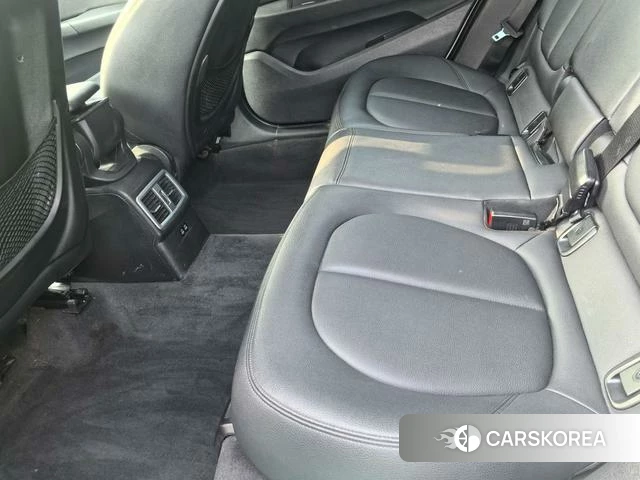 BMW X1 2018 Белый из Китая, фото 3