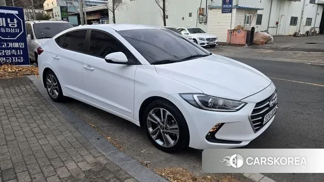 Hyundai Avante AD id 3709540 из Кореи 10