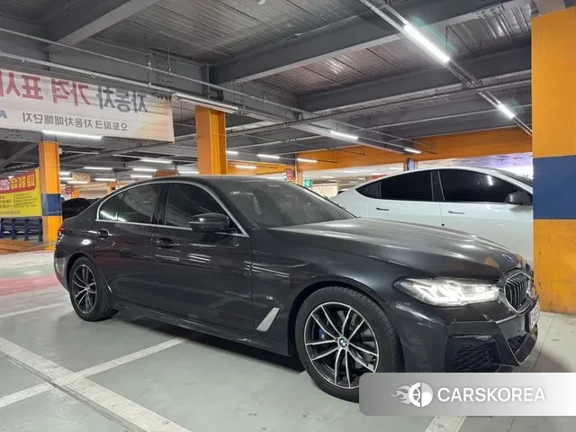 BMW 5 Series (G30) id 3649731 из Кореи 10