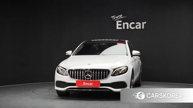 Mercedes-Benz E-Class W213 id 4595920 из Кореи 23