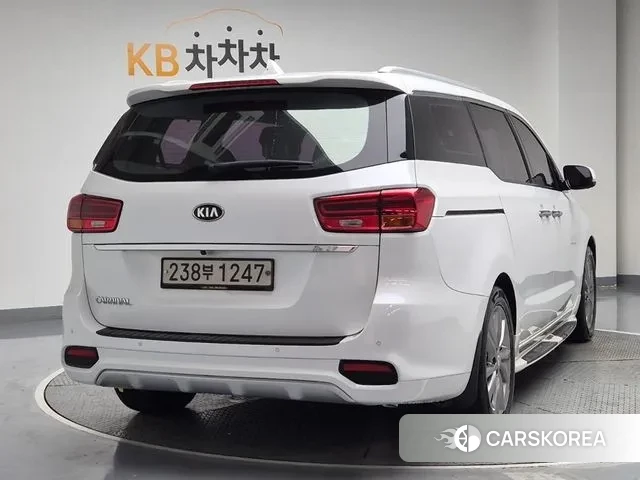 Kia The New Carnival id 3526409 из Кореи 13