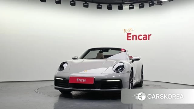 Porsche 911(992) id 4794332 из Кореи 23