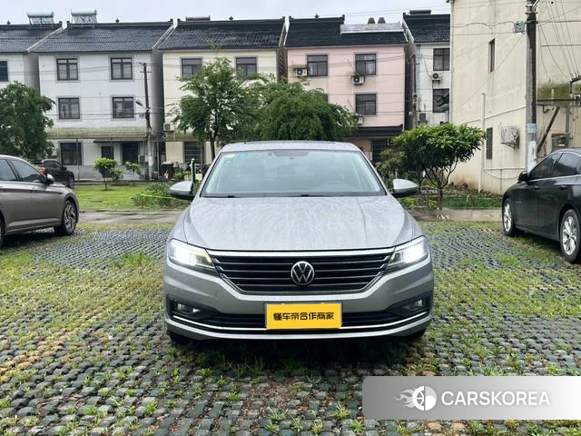 Volkswagen Lavida 2021 Серебристо-серый из Китая, фото 5