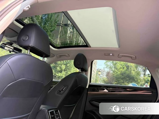 Volkswagen Passat id 4218194 из Китая 14