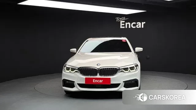 BMW 5 Series (G30) id 3519747 из Кореи 13