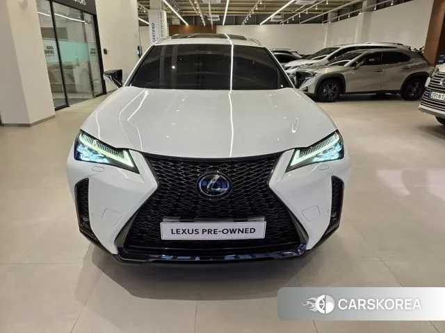 Lexus UX250h id 3522528 из Кореи 10