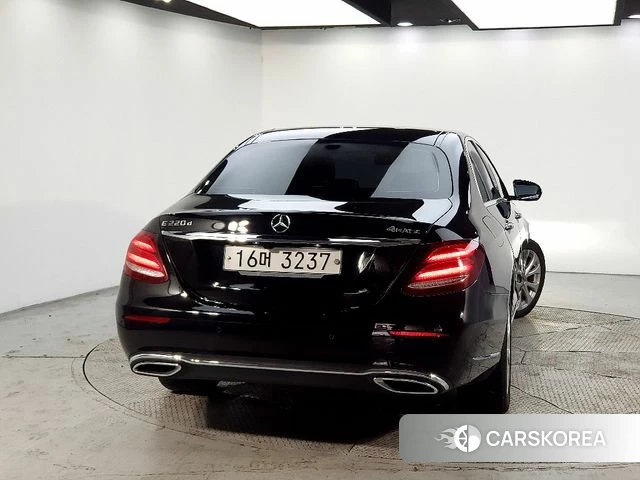 Mercedes-Benz E-Class W213 id 4574517 из Кореи 13
