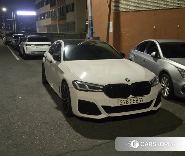 BMW 5 Series (G30) 2020 Белый из Кореи, фото 3