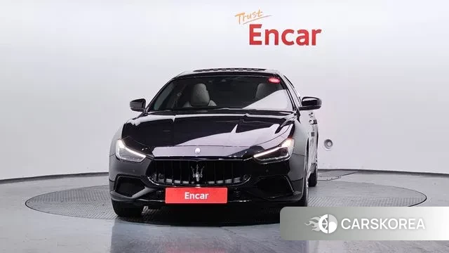 Maserati Ghibli id 3515302 из Кореи 13