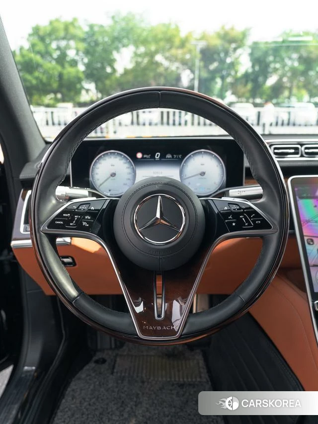 Mercedes-Benz Maybach S-class id 4348362 из Китая 23