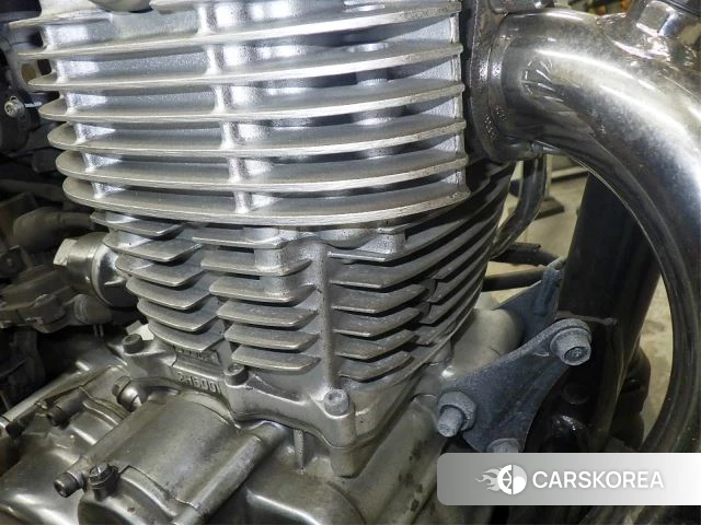 Engine photo