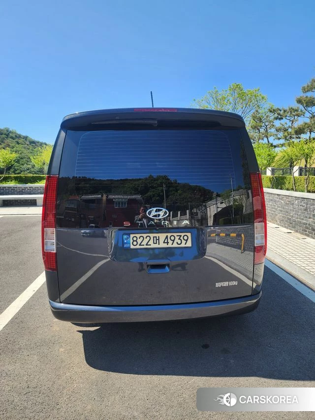 Hyundai Staria 2022 Серый из Кореи, фото 5