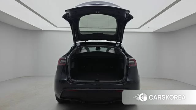 Tesla Model Y id 3841267 из Кореи 13