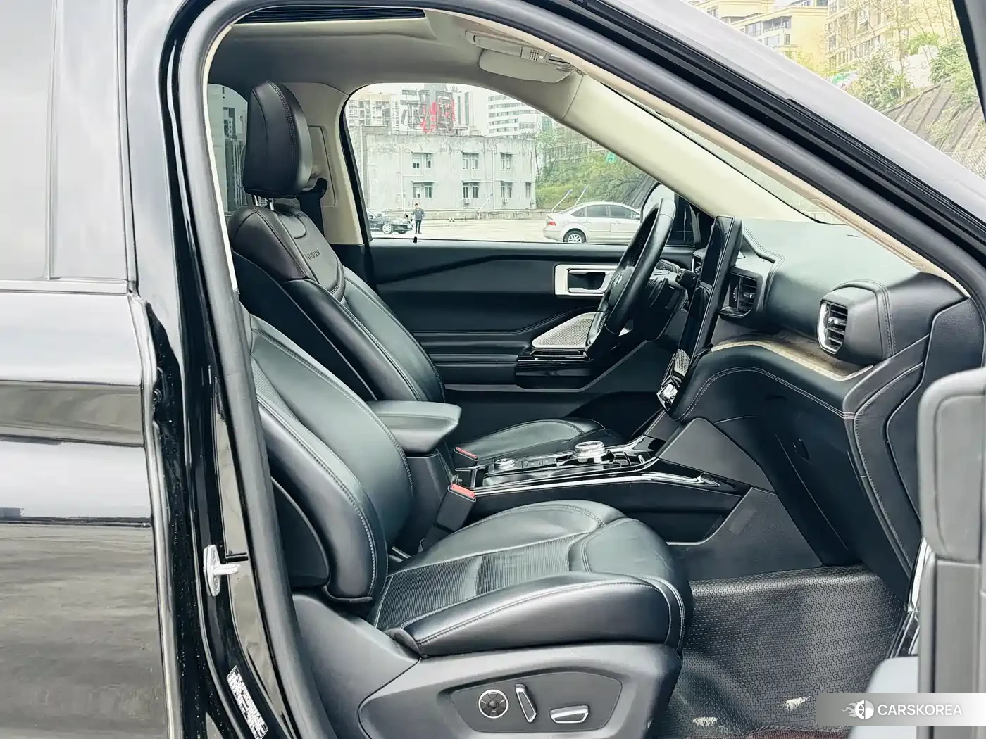 Ford Explorer id 4539199 из Китая 11