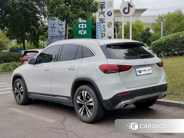 Mercedes-Benz GLA 2021 Белый из Китая, фото 3