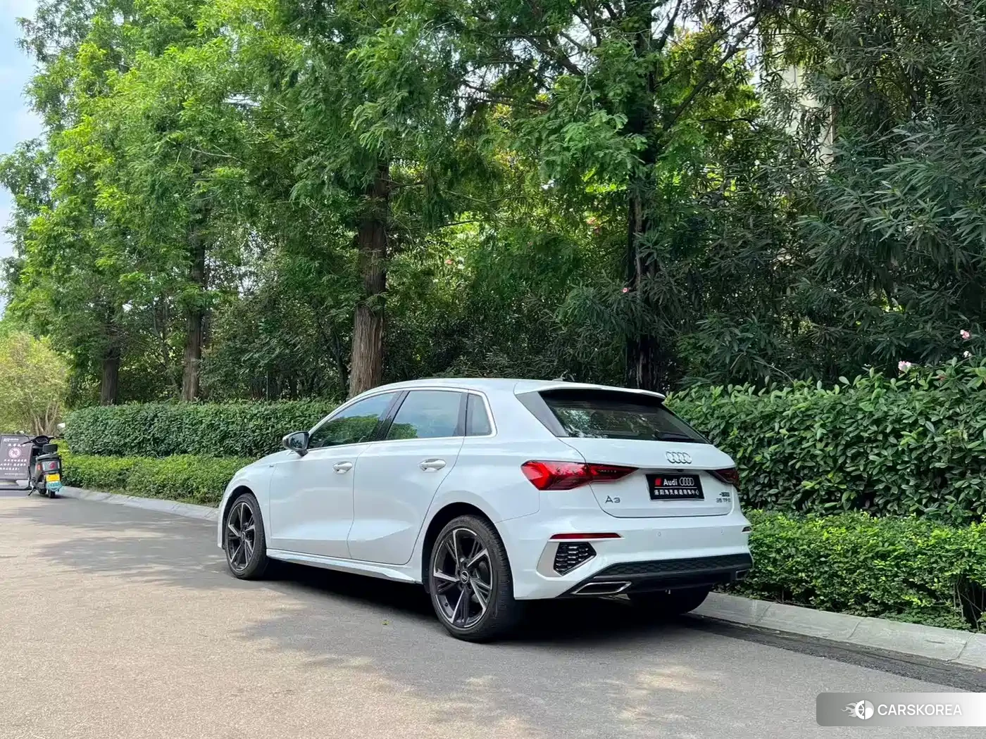 Audi A3 2023 Белый из Китая, фото 3