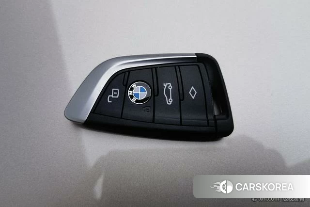 BMW 3 series id 4289981 из Китая 17