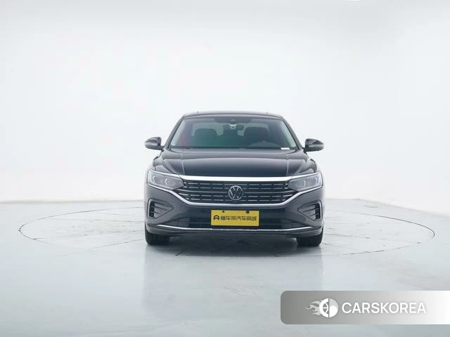 Volkswagen Passat id 4335865 из Китая 21