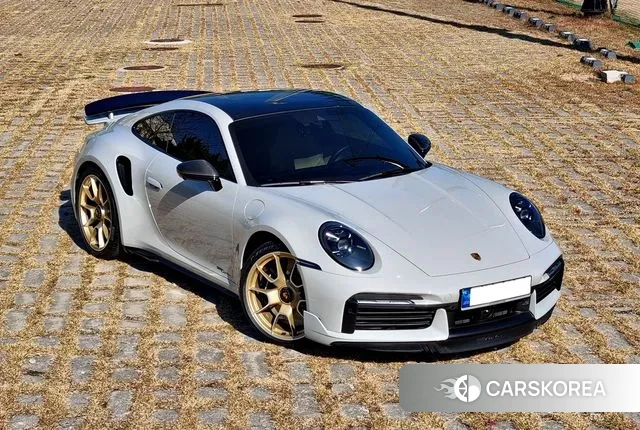 Porsche 911(992) id 3561972 из Кореи 13