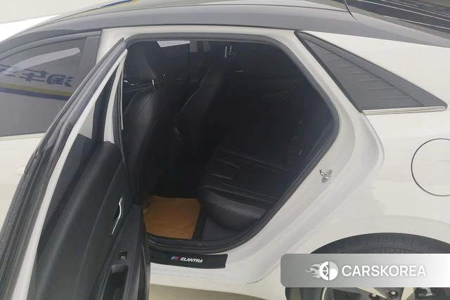 Hyundai Elantra id 4259728 из Китая 10