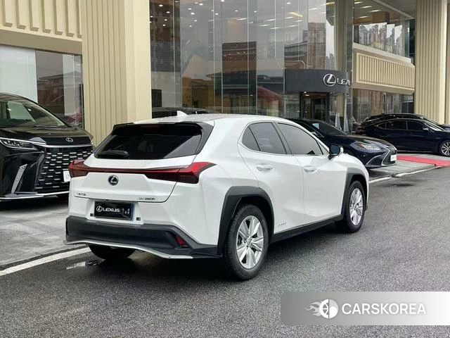 Lexus UX 2021 Белый из Китая, фото 3