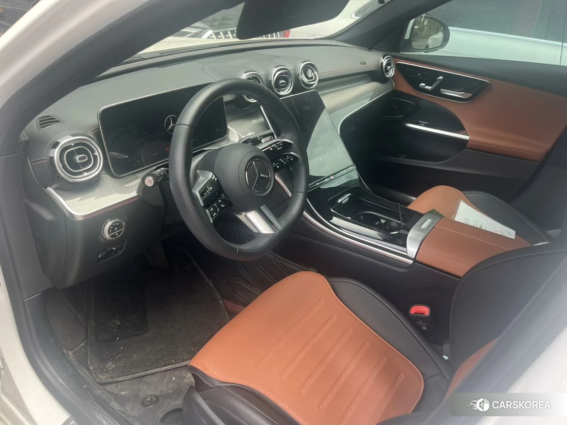 Mercedes-Benz Class C 2023 Белый из Китая, фото 3