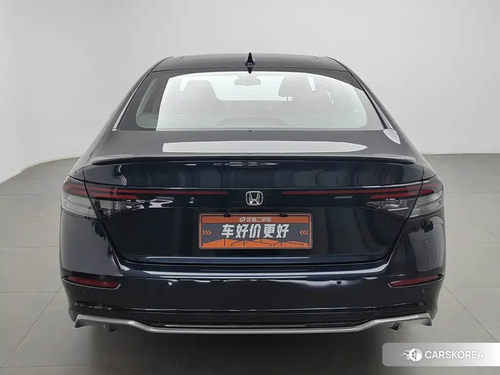 Honda Accord id 4680768 из Китая 17