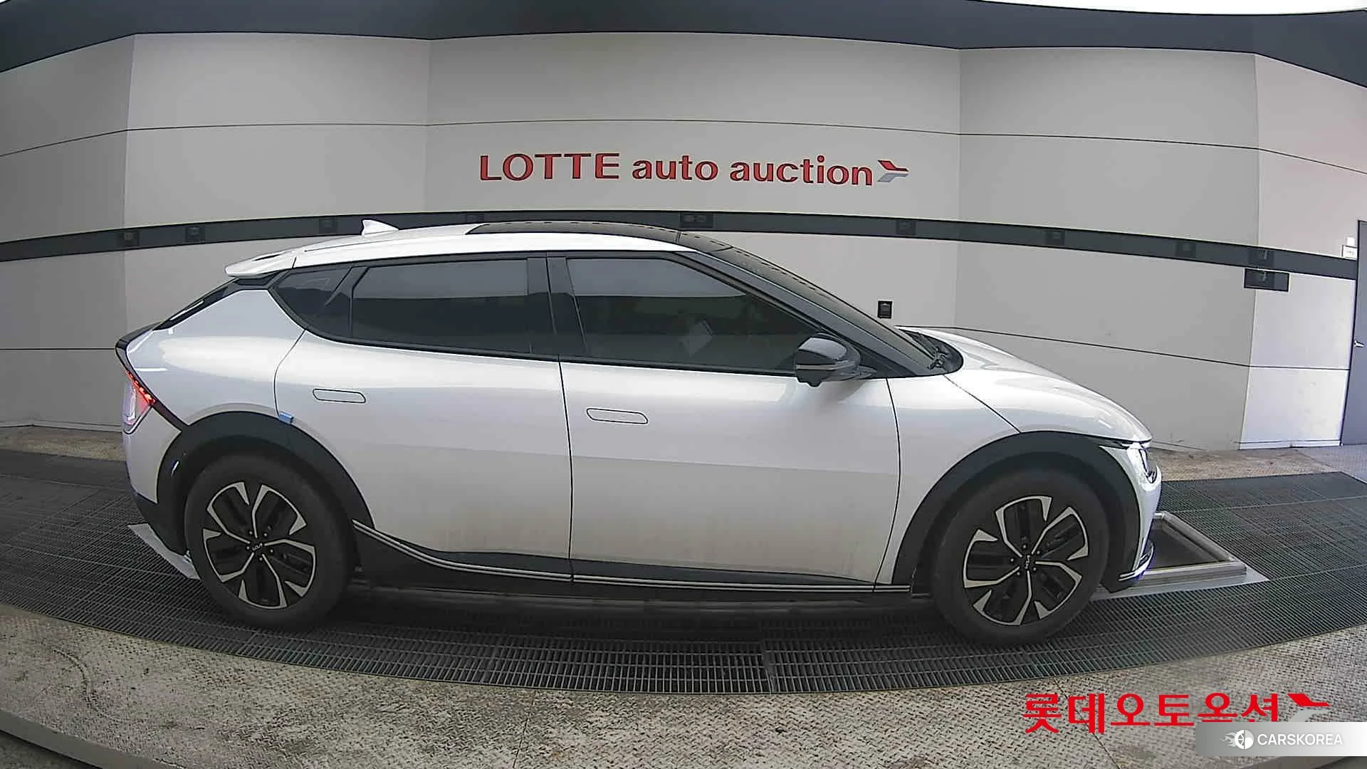 Kia EV6 id 3882087 из Кореи 23