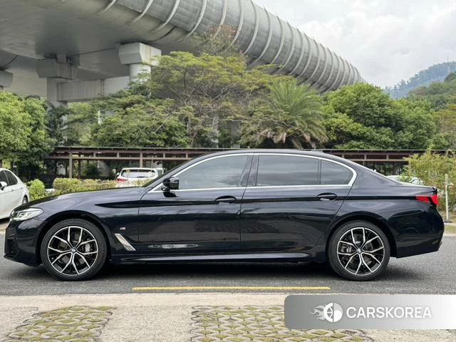 BMW 5 series id 4274657 из Китая 15