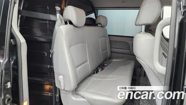 Hyundai The New Grand Starex id 2759414 из Кореи 13
