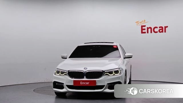 BMW 5 Series (G30) id 4435778 из Кореи 13