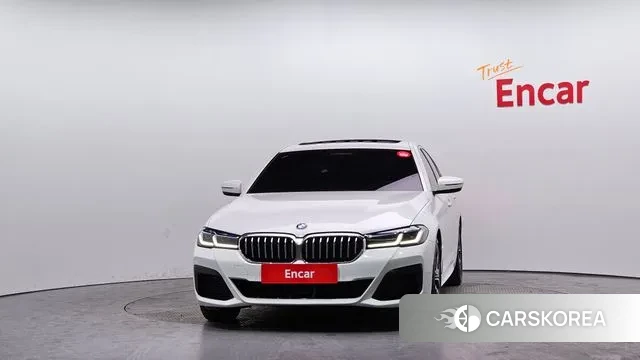 BMW 5 Series (G30) id 3721633 из Кореи 13