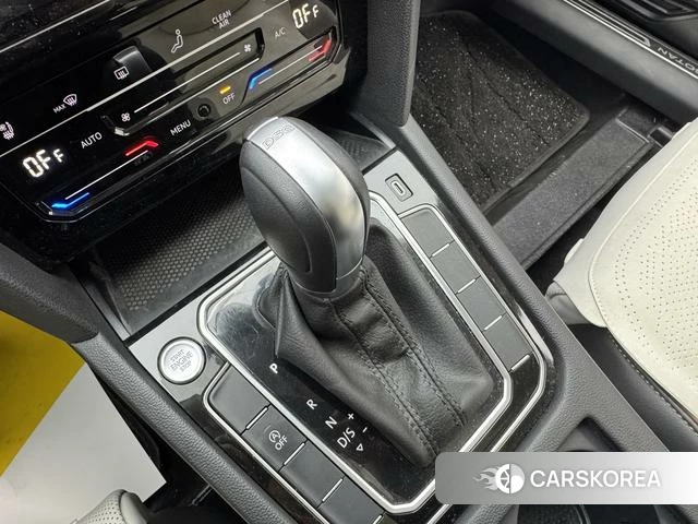 Volkswagen Magotan id 4258706 из Китая 21