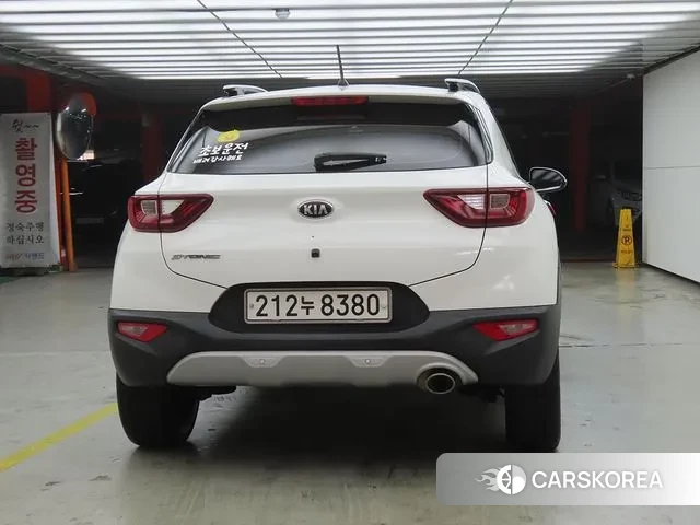 Kia Stonic id 3687076 из Кореи 13