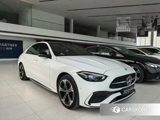 Mercedes-Benz Class C 2022 Белый из Китая, фото 3