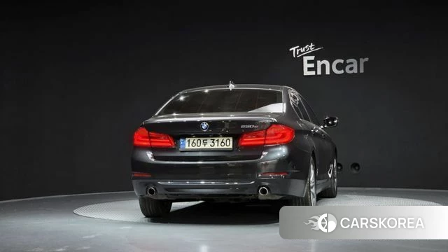 BMW 5 Series (G30) id 4536017 из Кореи 23