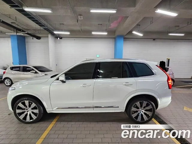 Volvo XC90 second Generation 2023 Белый из Кореи, фото 3