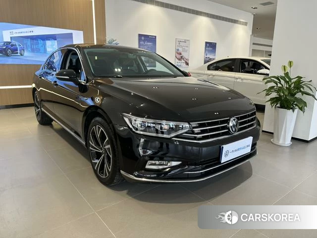 Volkswagen Magotan 2022 Черный из Китая, фото 6
