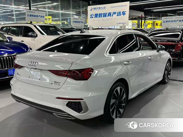 Audi A3 2023 Белый из Китая, фото 3