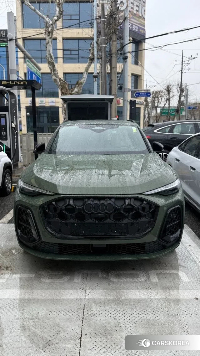 Audi Q5 (80A) 2025 Черный из Кореи, фото 3