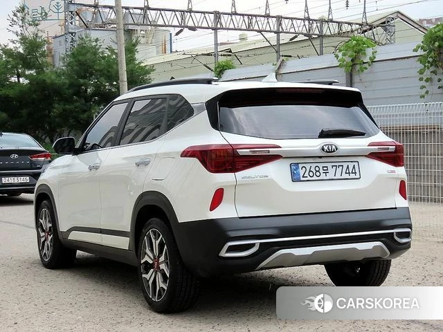 Kia Seltos id 4409872 из Кореи 13