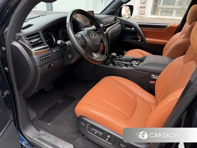 Lexus LX id 4239476 из Китая 7