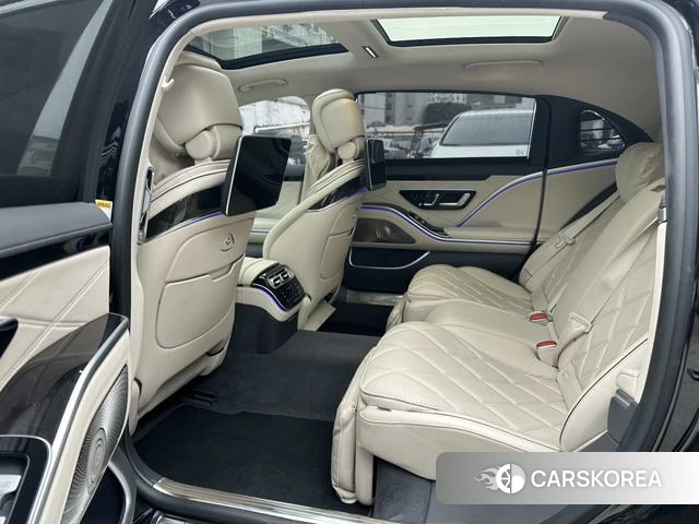 Mercedes-Benz Maybach S-class id 3902089 из Китая 8