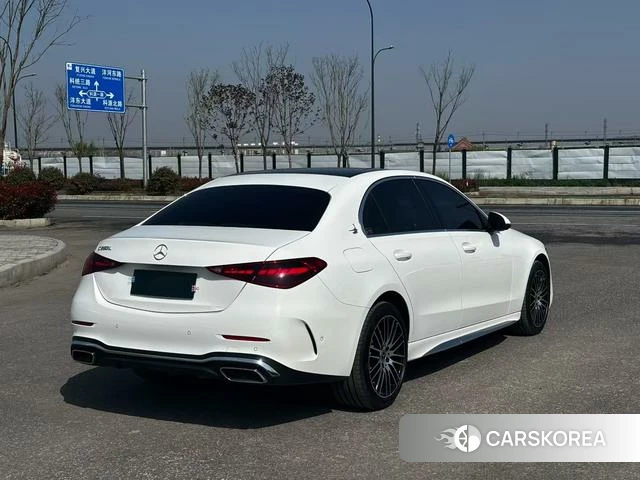 Mercedes-Benz Class C 2024 Белый из Китая, фото 3